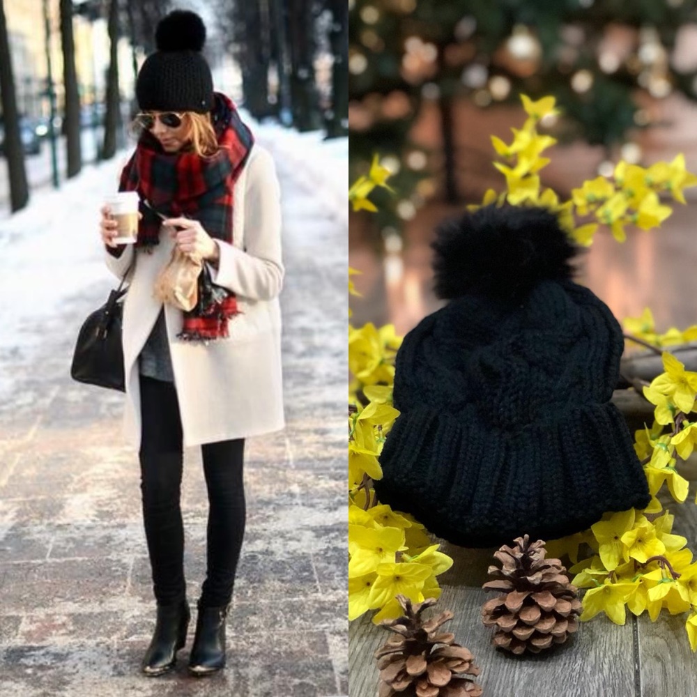 Black POM POM BEANIE✨
